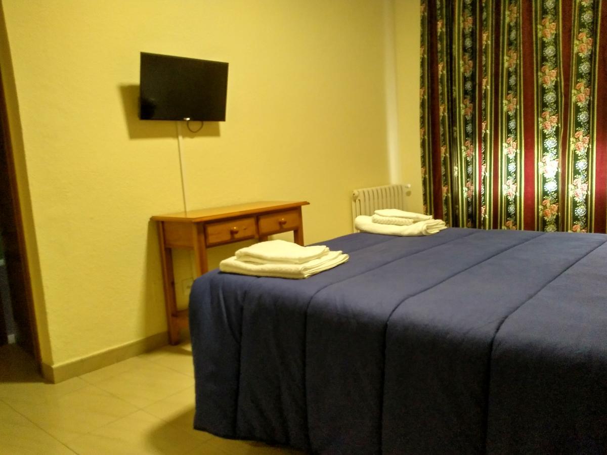 Hostal Orly Camponaraya المظهر الخارجي الصورة